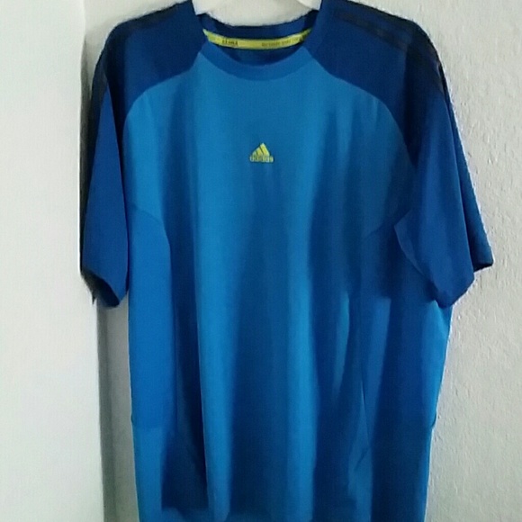adidas Other - Short sleeve Adidas shirt
